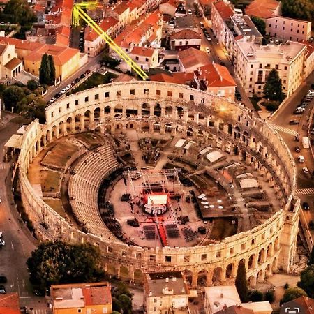 Domus Nostrae-Pula Apartment Exterior photo
