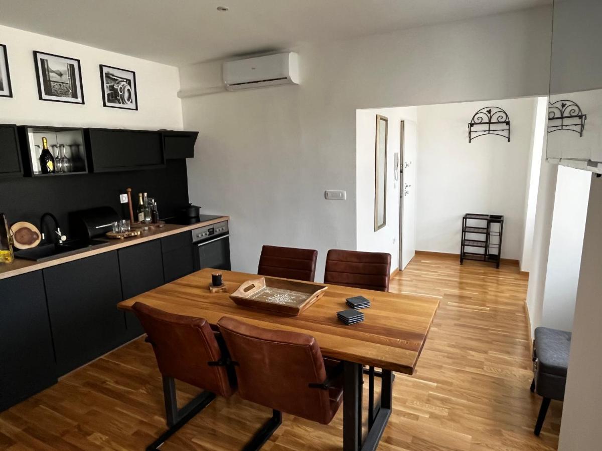 Domus Nostrae-Pula Apartment Exterior photo
